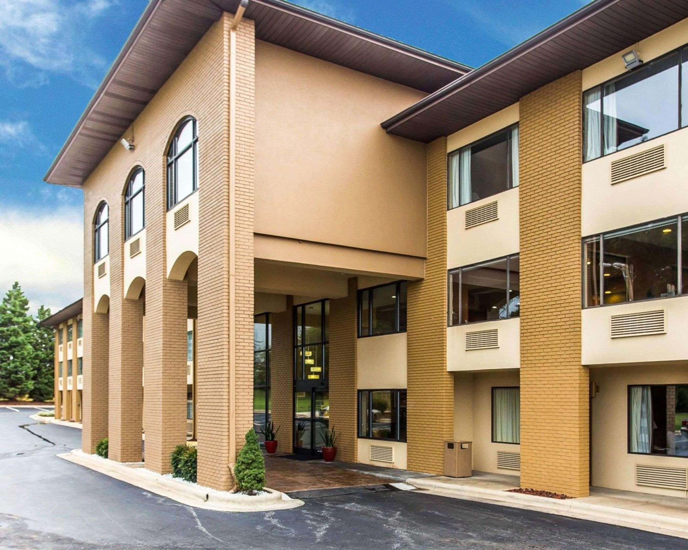 Quality Inn Lincolnton Экстерьер фото
