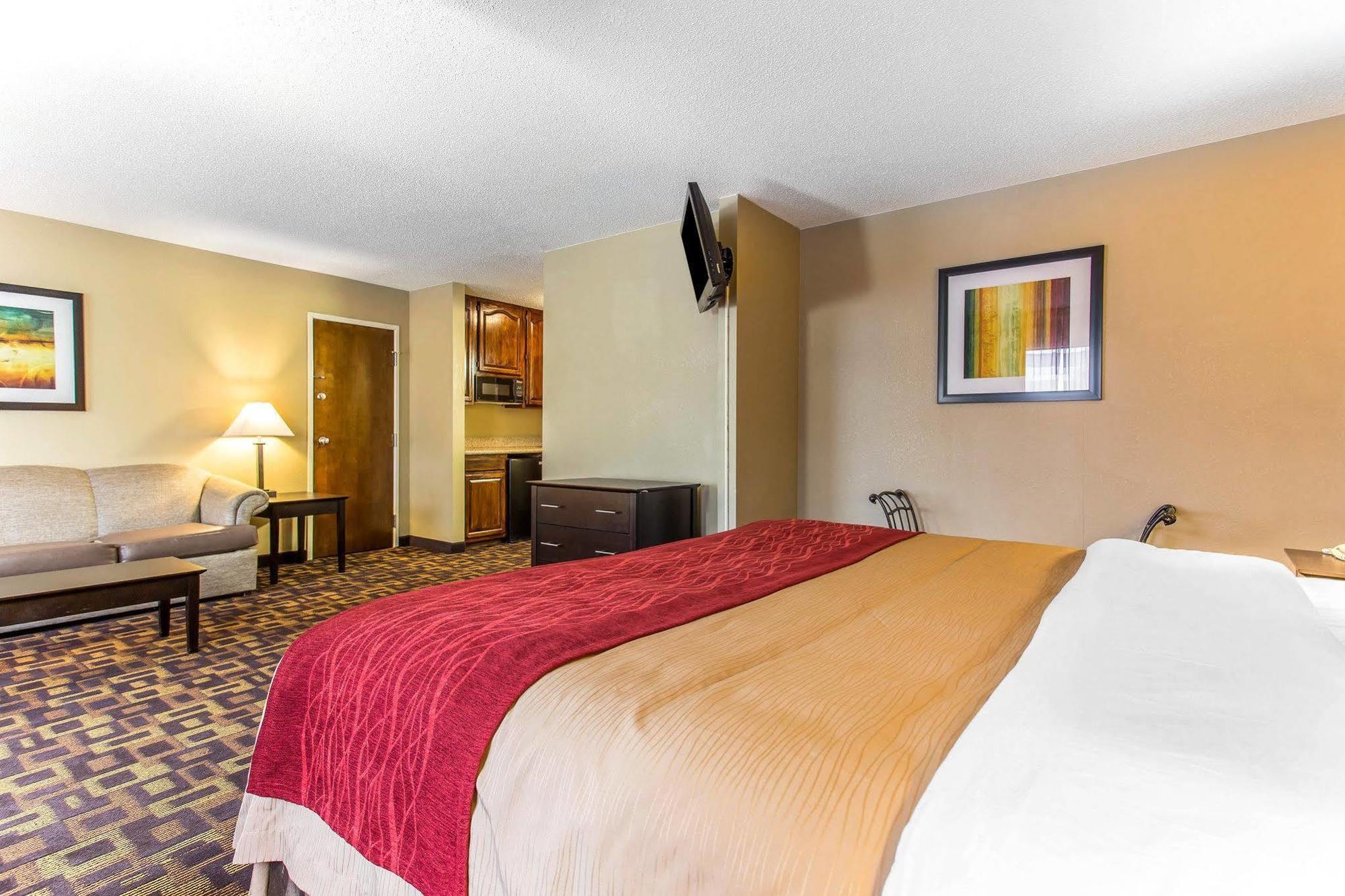 Quality Inn Lincolnton Экстерьер фото