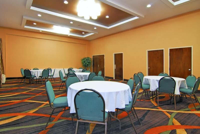 Quality Inn Lincolnton Экстерьер фото
