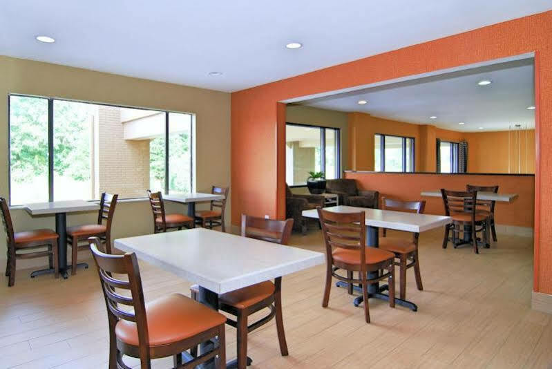 Quality Inn Lincolnton Экстерьер фото