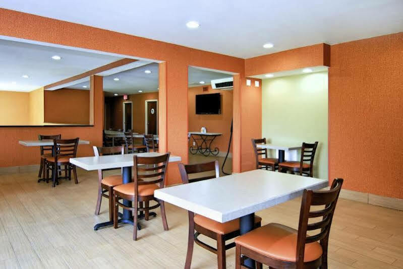 Quality Inn Lincolnton Экстерьер фото
